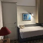Authentique Le Cactus Entierement Renovee Climatisee Proche Des Plages Du Centre Du Lavandou Et Du Supermarche Βίλα