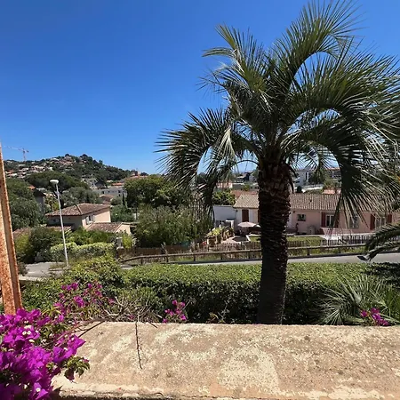 Authentique Le Cactus Entierement Renovee Climatisee Proche Des Plages Du Centre Du Lavandou Et Du Supermarche Villa Bormes-les-Mimosas